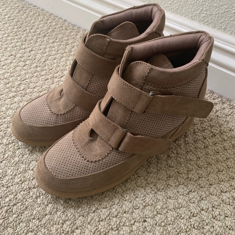 🆕 Indigo Rd. Women's Brown High-Top Hidden Wedge Platform Sneakers Shoes